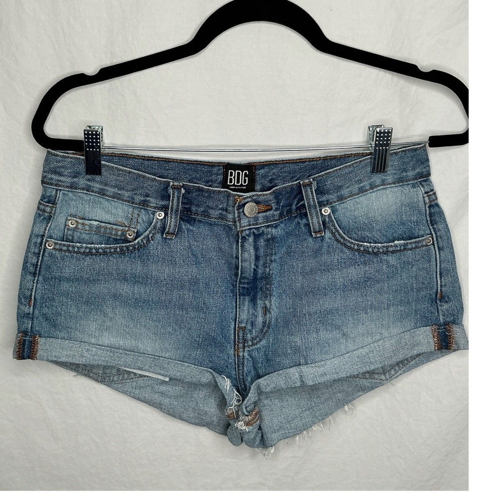 BDG Urban Outfitters Women's Denim Shorts Blue Size 28 Cuffed Low Slung Short